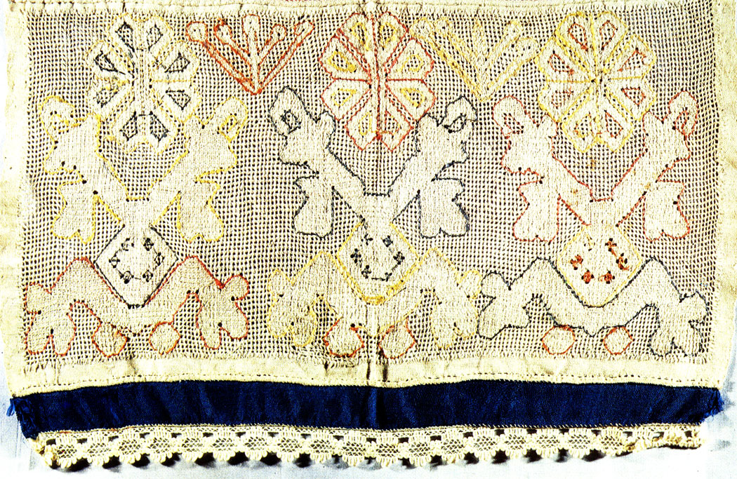Embroidery on a towel. Mid-19th century. 29x41. RT-5779