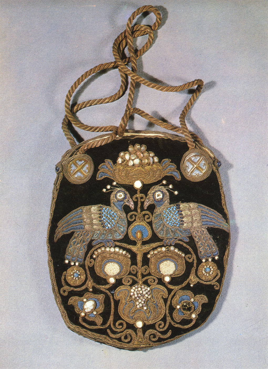 Handbag of dark blue velvet. Late 19th - early 20th centuries. 30x25,5. RT-17829