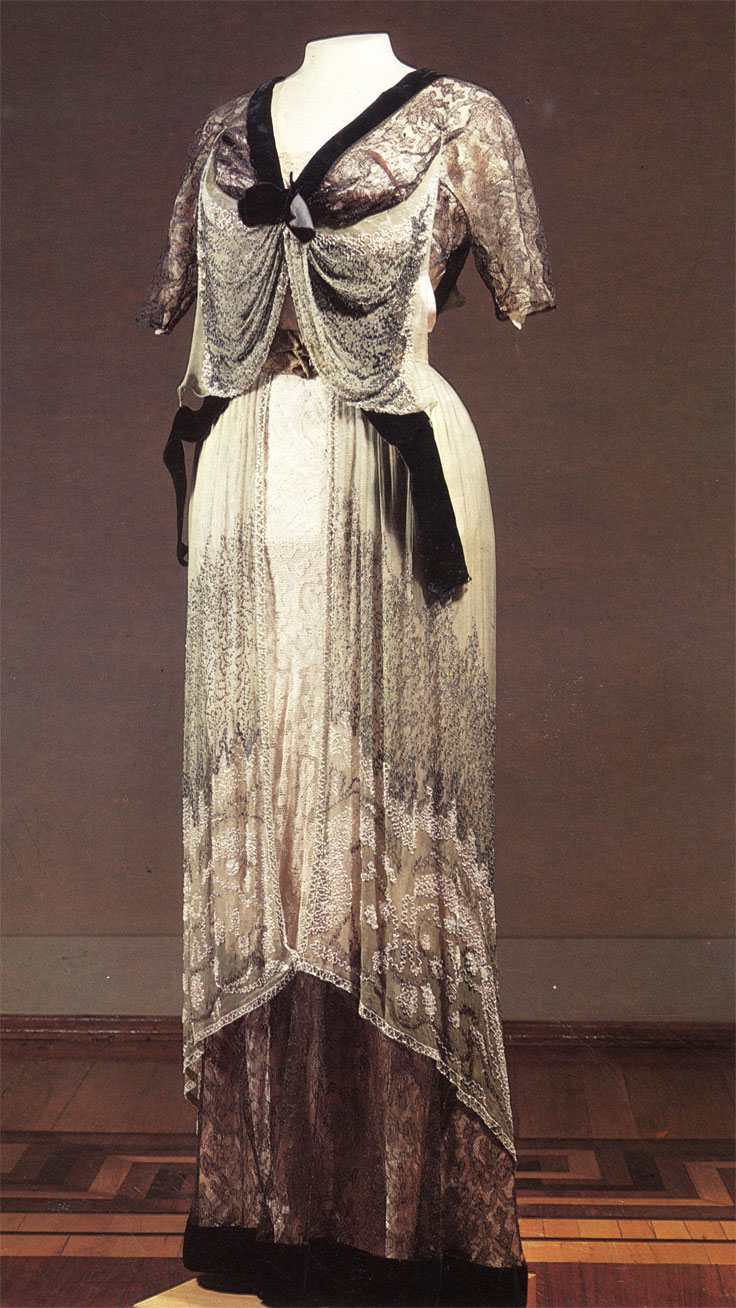 Female dress. 1910s. RT-12886
