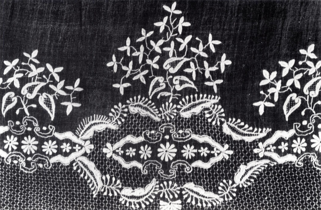 Detail of the collar